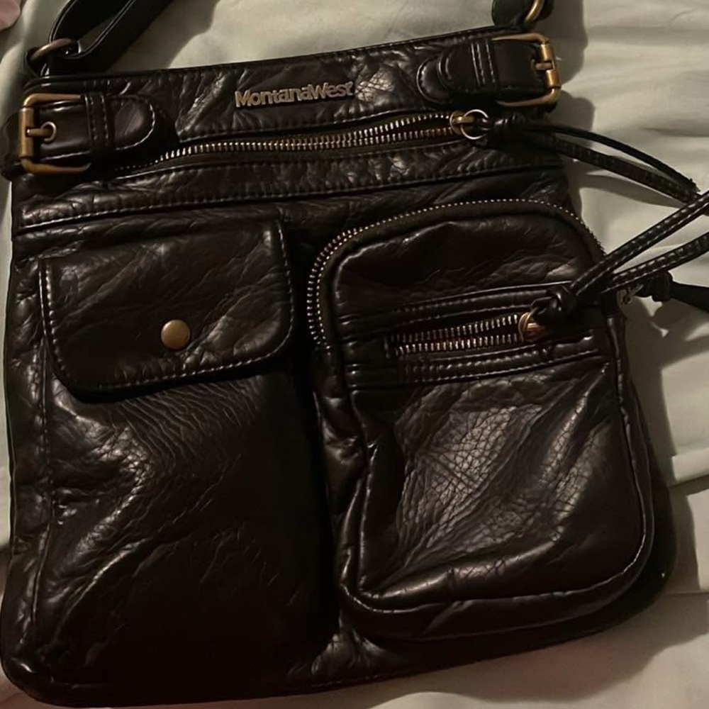 Black leather Montana west cross body bag